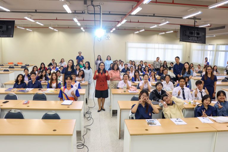 โครงการพัฒนาทักษะบัญชีขั้นต้นโดยรุ่นพี่สู่รุ่นน้อง